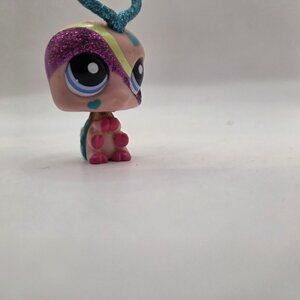Littlest Pet Shop LPS #2151 pink lovebug glitter teal hearts blue eyes